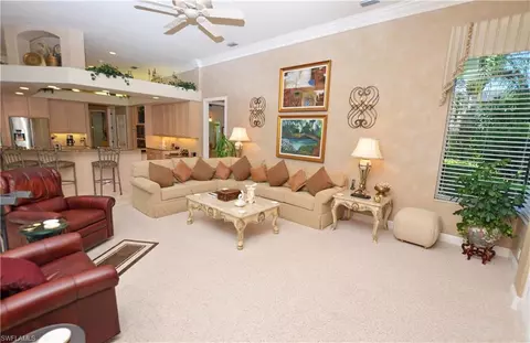 402 Edgemere Way E, Naples, FL 34105 photo 12