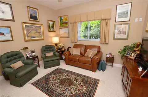 402 Edgemere Way E, Naples, FL 34105 photo 20