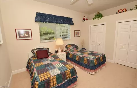 402 Edgemere Way E, Naples, FL 34105 photo 18