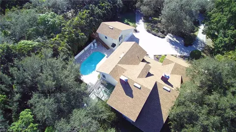 400 Cocohatchee Blvd, Naples, FL 34110 photo 5