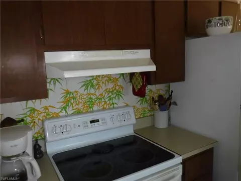4822 Devon Cir, Naples, FL 34112 photo 9
