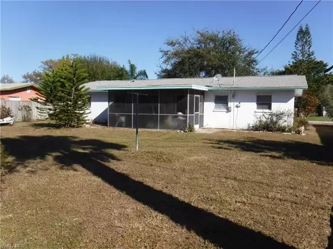 4822 Devon Cir, Naples, FL 34112 photo 3