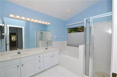 22014 Seashore Cir, Estero, FL 33928 photo 11