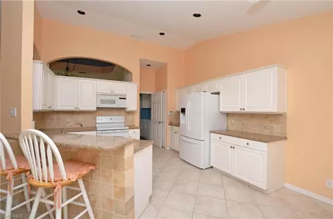22014 Seashore Cir, Estero, FL 33928 photo 5