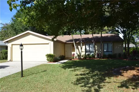 533 Landmark Dr, Naples, FL 34112 photo 1