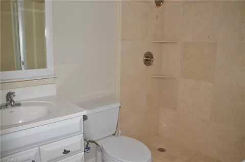 533 Landmark Dr, Naples, FL 34112 photo 9