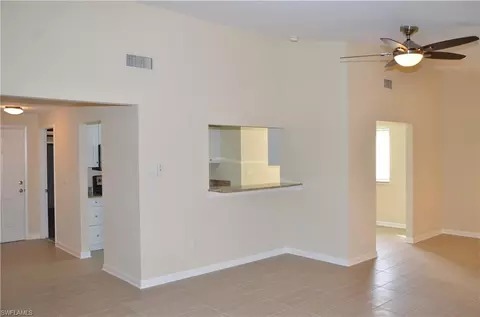 533 Landmark Dr, Naples, FL 34112 photo 5