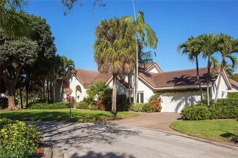 701 Pineside Ln, Naples, FL 34108 photo 1