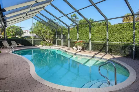 701 Pineside Ln, Naples, FL 34108 photo 13