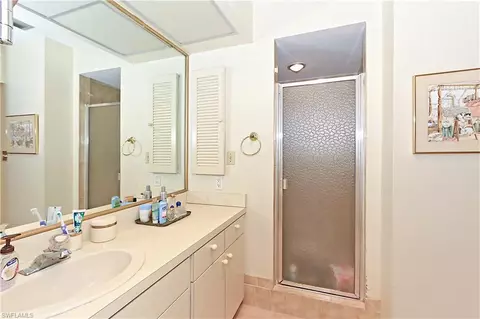585 Whispering Pine Ln, Naples, FL 34103 photo 15