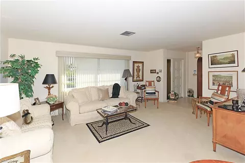 585 Whispering Pine Ln, Naples, FL 34103 photo 7