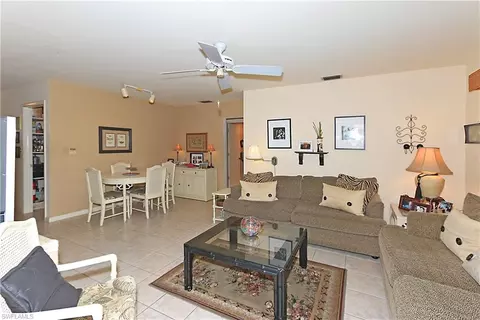 585 Whispering Pine Ln, Naples, FL 34103 photo 10