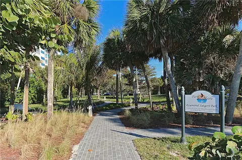 585 Whispering Pine Ln, Naples, FL 34103 photo 22