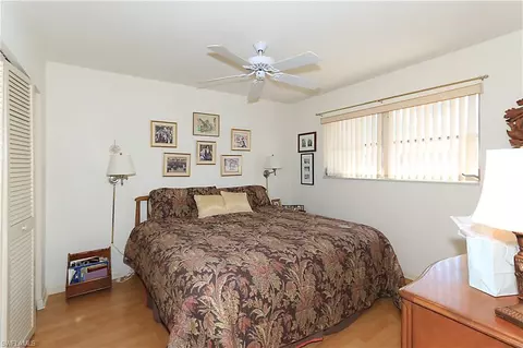 585 Whispering Pine Ln, Naples, FL 34103 photo 16