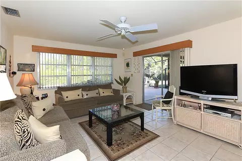 585 Whispering Pine Ln, Naples, FL 34103 photo 11