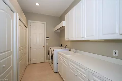 13401 Pond Apple Dr E, Naples, FL 34119 photo 20