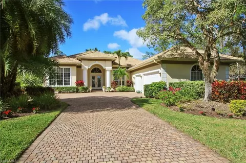 13401 Pond Apple Dr E, Naples, FL 34119 photo 4