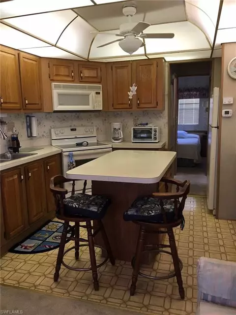 4550 Candlestick Ct E, Estero, FL 33928 photo 4