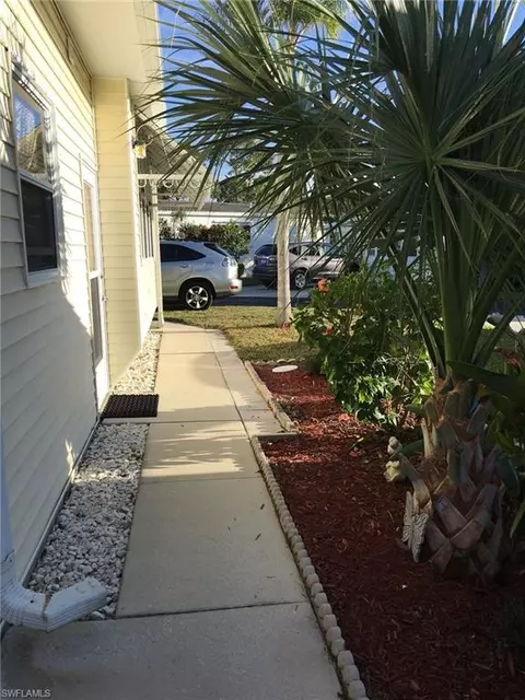 4550 Candlestick Ct E, Estero, FL 33928 photo 11