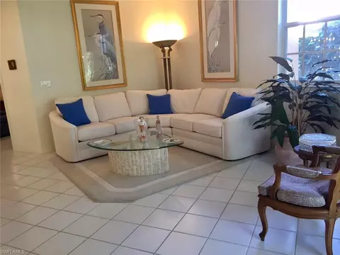 8395 Excalibur Cir #E2, Naples, FL 34108 photo 3