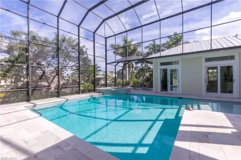 2325 Kingfish Rd, Naples, FL 34102 photo 14