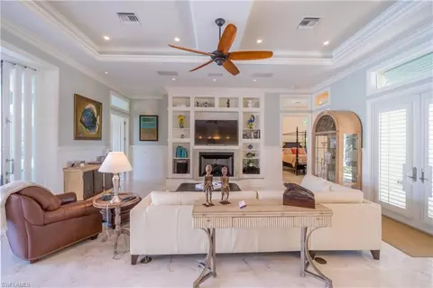 2325 Kingfish Rd, Naples, FL 34102 photo 5