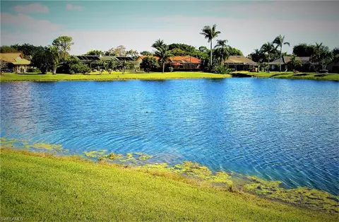 2314 Queens Way, Naples, FL 34112 photo 3