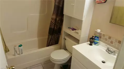 5248 Warren St, Naples, FL 34113 photo 4