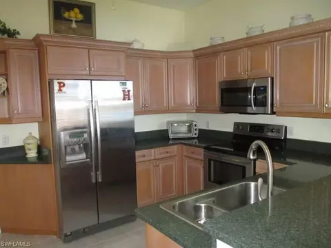 6540 Ilex Cir, Naples, FL 34109 photo 4