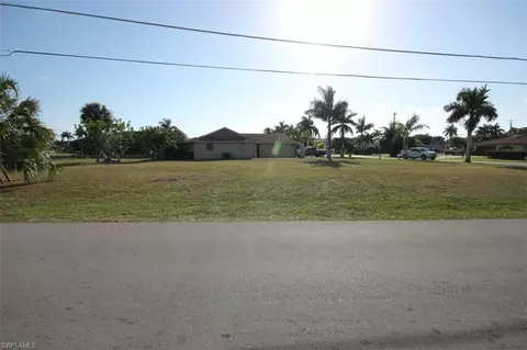 135 Capri Blvd, Naples, FL 34113 photo 5