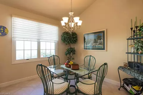 883 Turtle Ct, Naples, FL 34108 photo 6