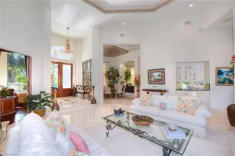 6325 Burnham Rd, Naples, FL 34119 photo 4