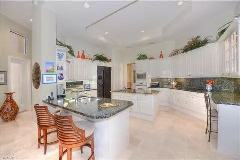 6325 Burnham Rd, Naples, FL 34119 photo 8