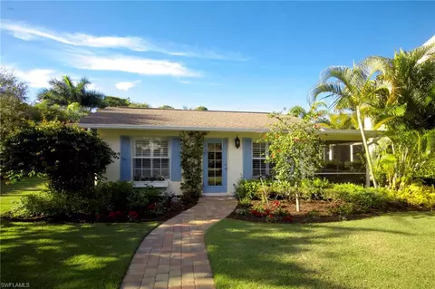 79 Ridge Dr, Naples, FL 34108 photo 6
