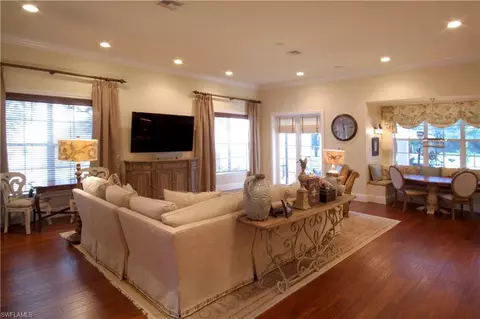 79 Ridge Dr, Naples, FL 34108 photo 5