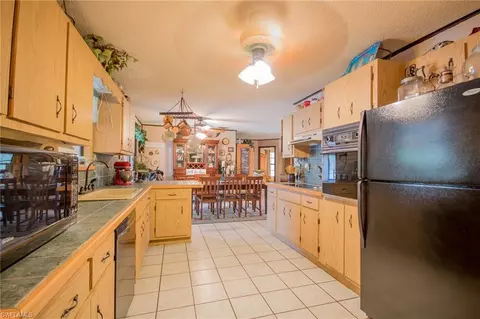 140 Evans Rd, Labelle, FL 33935 photo 8