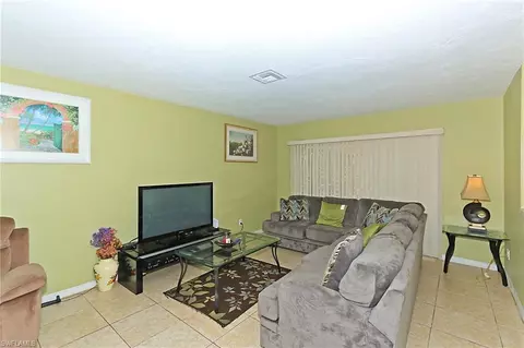 4404 Robin Ave, Naples, FL 34104 photo 2
