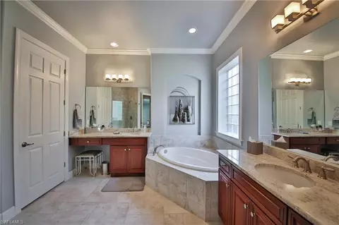 9016 Graphite Cir, Naples, FL 34120 photo 14