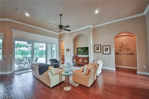 9016 Graphite Cir, Naples, FL 34120 photo 4