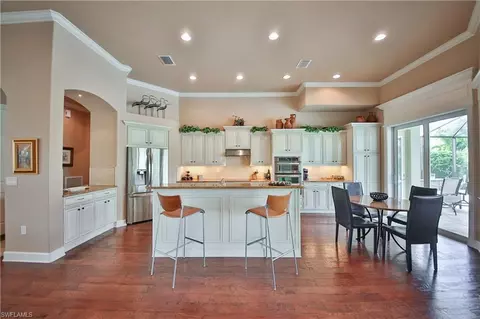 9016 Graphite Cir, Naples, FL 34120 photo 11