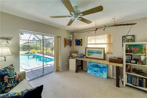 372 Juli Fe Dr, Naples, FL 34110 photo 11