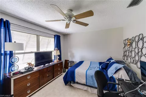 372 Juli Fe Dr, Naples, FL 34110 photo 12