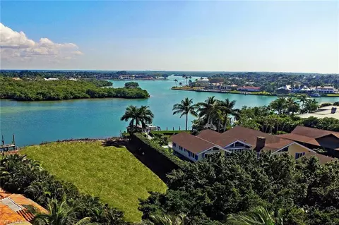 3575 Gordon Dr, Naples, FL 34102 photo 7