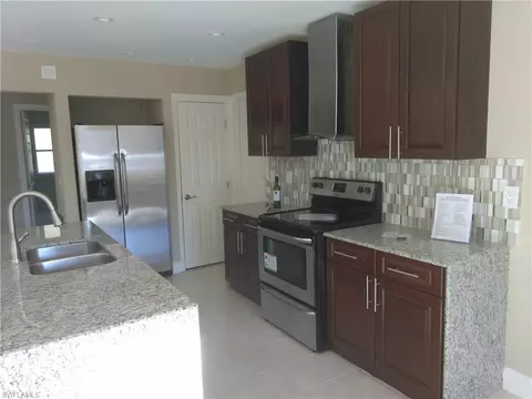 5515 Hardee St, Naples, FL 34113 photo 11