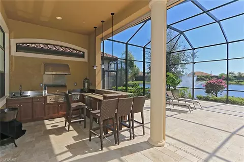 6508 Costa Cir, Naples, FL 34113 photo 4