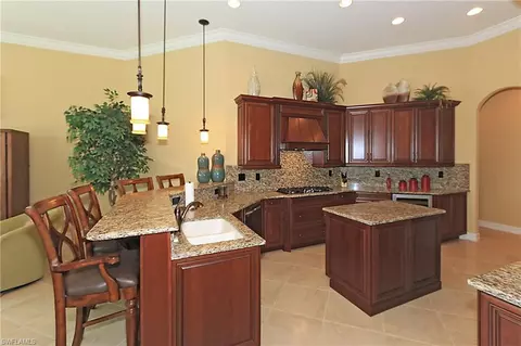 6508 Costa Cir, Naples, FL 34113 photo 7
