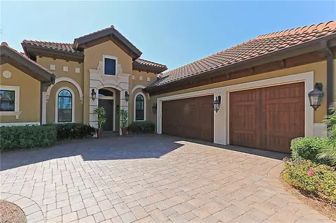 6508 Costa Cir, Naples, FL 34113 photo 2