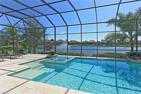 6508 Costa Cir, Naples, FL 34113 photo 3