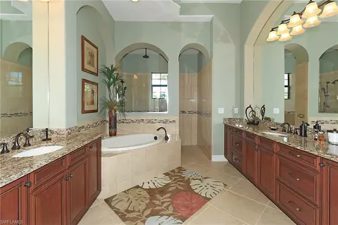 6508 Costa Cir, Naples, FL 34113 photo 17