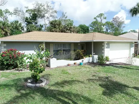 4419 Robin Ave, Naples, FL 34104 photo 1